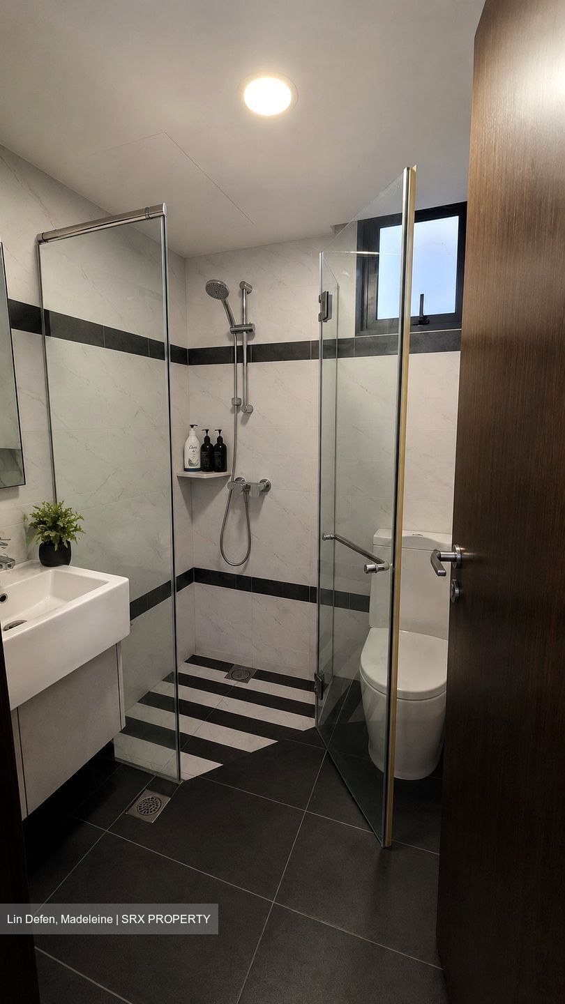 Symphony Suites (D27), Condominium #626033621